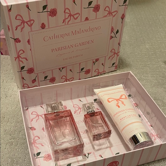 Catherine Malandrino Parisian Garden 3pcs Magnolia Gift Set